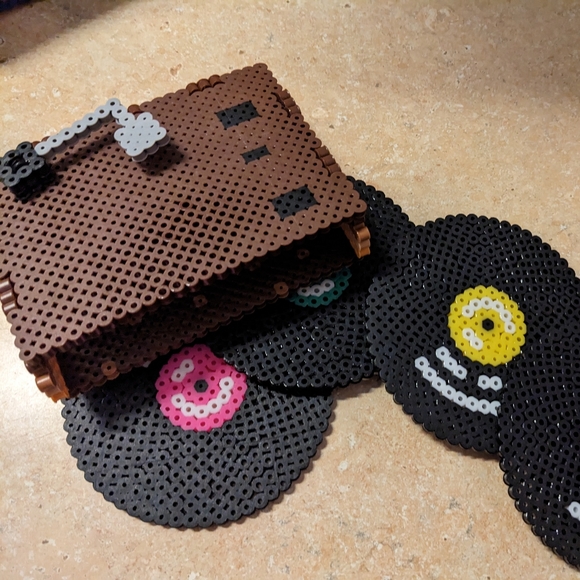 Perler coaster set - Picture 2 of 4